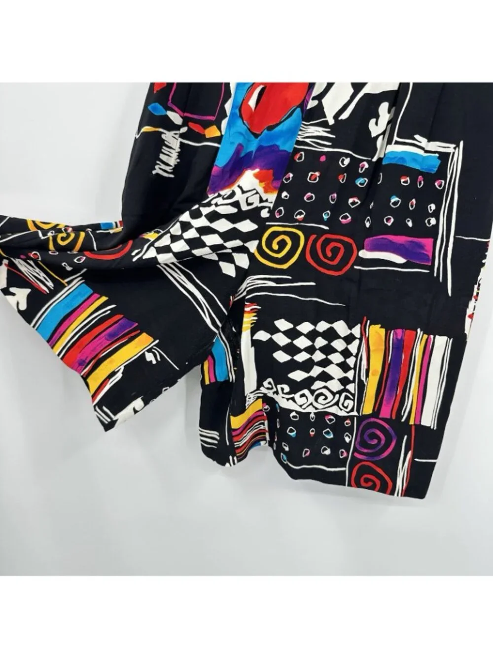vintage 80s high waisted GRAPHIC PRINT bermuda shorts art teacher downtown girl